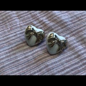 Chunky White & Gold Cutie Heart Earings